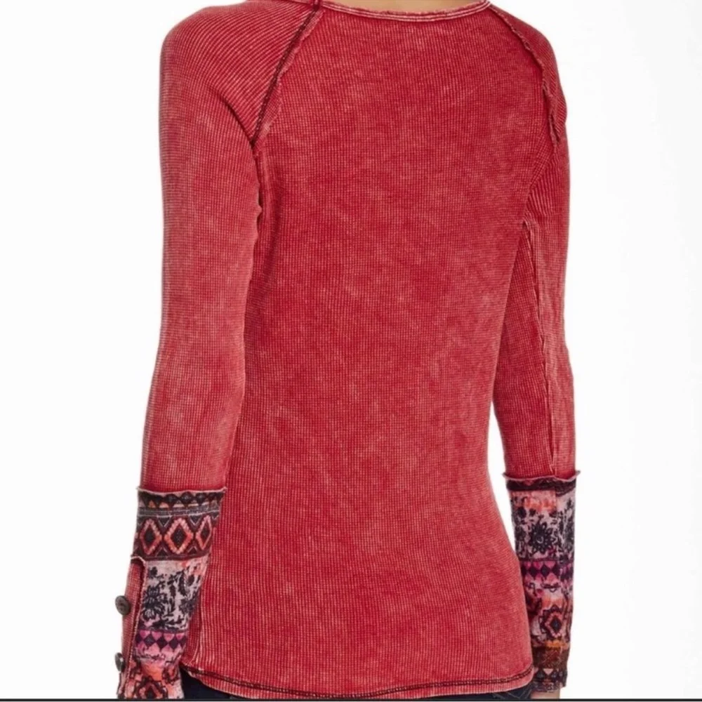 Able Thermal Raglan Wine Wash waffle knit Embellished Cuffs LS top size 1XL EUC - Picture 14 of 15